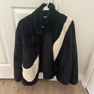 Nike Women’s Faux Fur Jacket